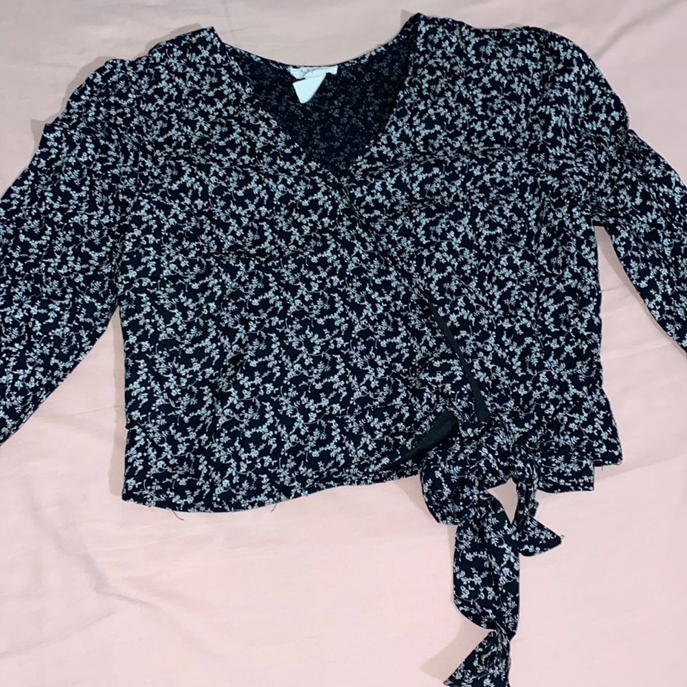 Japna Black Top with Floral Print